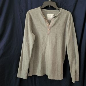 Goodfellow Long Sleeve Men's gray shirt.  Size M